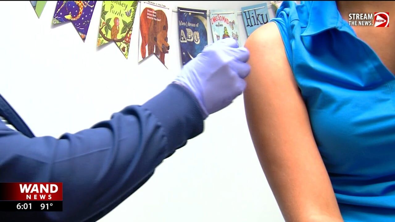 Local doctors encouraging people to get vaccines now, before sickness ramps up
